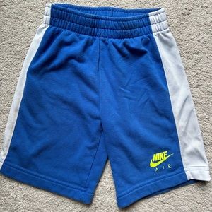 Nike Shorts - boy